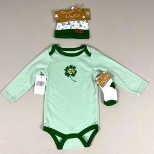 NWT Lila & Jack “Mama’s Lucky Charm” 3 Piece outfit